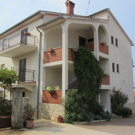 Room Jelka 3 Malinska Rom bilde